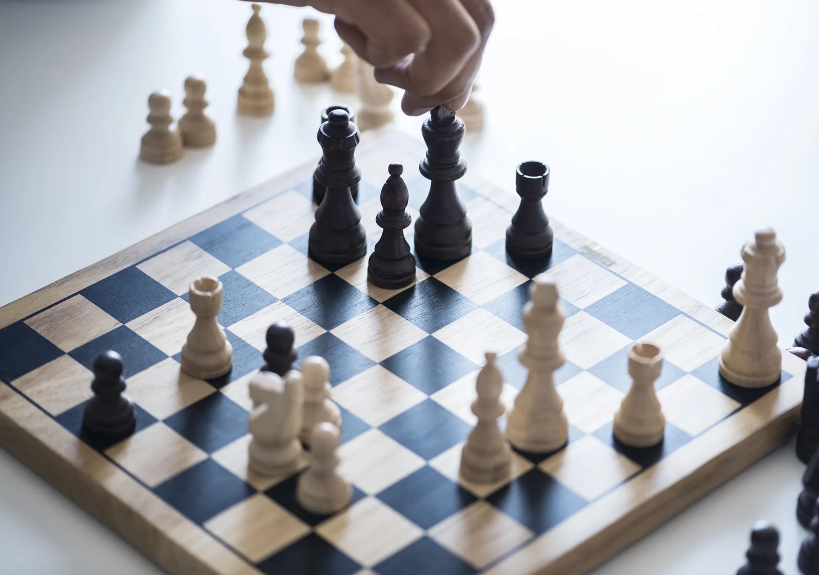 FIDE присвоила звание международного мастера 10-летнему шахматисту из России